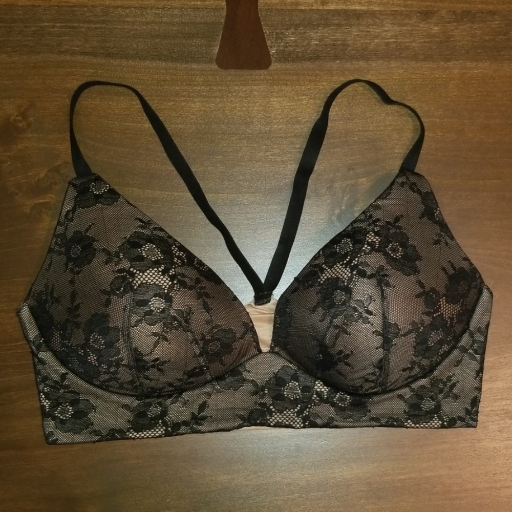 Body by Victoria Lightly Lined Plunge Bra